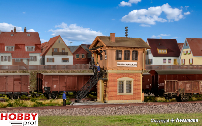 Railroad Track House Marbach