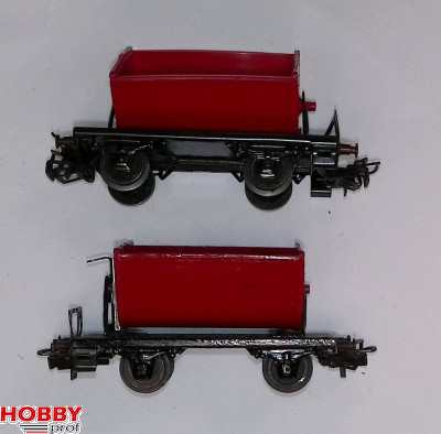 Set of 2  Tipping Wagons ZVP